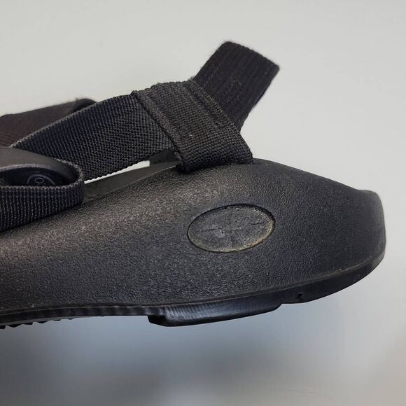 Chaco Sandals Men Size 11 Z Cloud 2 Cushioned Black Gorpcore Hiking Travel Beach - Picture 5 of 10